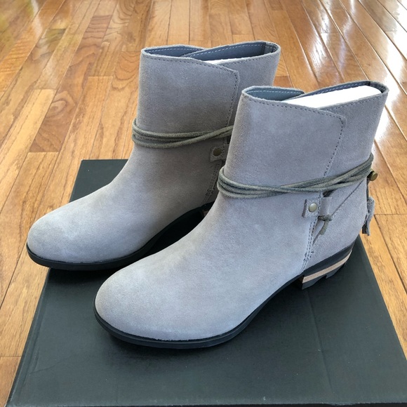 Sorel Shoes - New in Box Sorel Farah Short boots